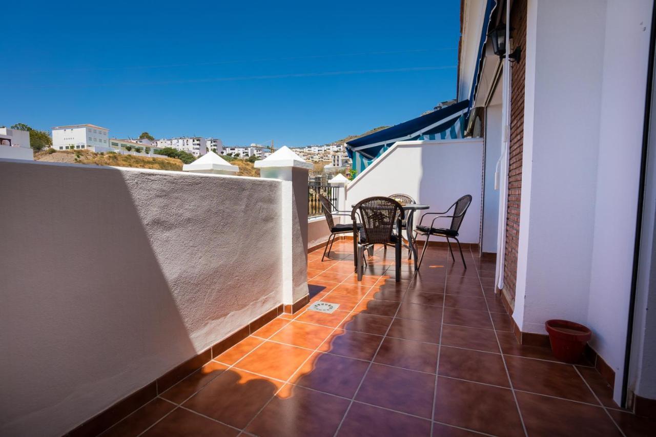 Penthouse Las Gaviotas Ii-2E Menyber Nerja Exterior foto