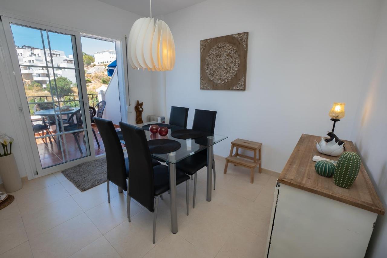 Penthouse Las Gaviotas Ii-2E Menyber Nerja Exterior foto